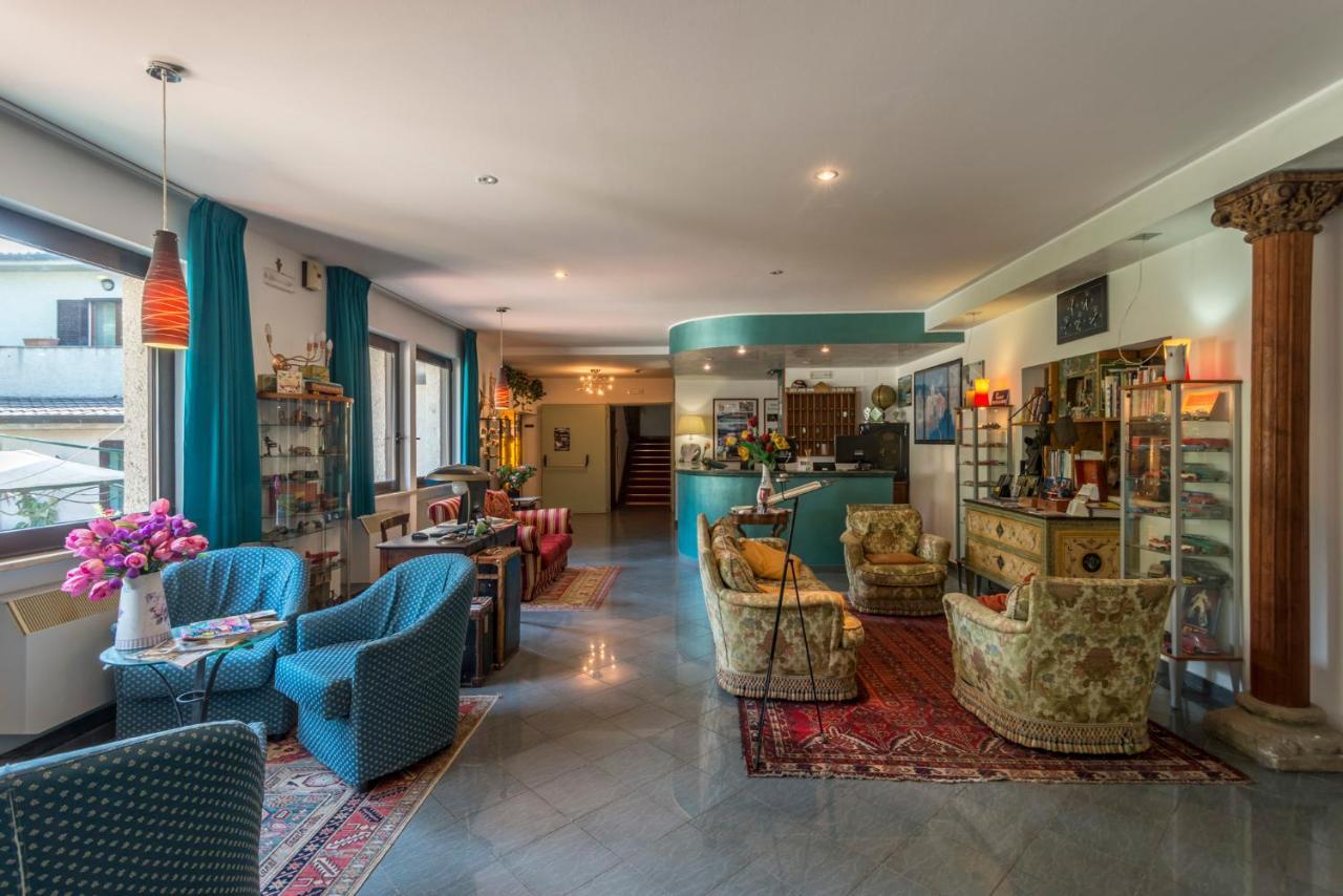 Hotel Le Rocce Magione Exteriér fotografie